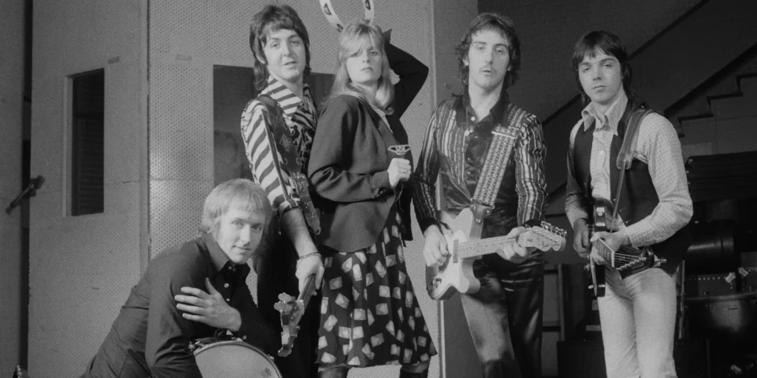 wings reissue one hand clapping