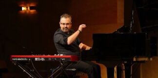 Pau Viguer presenta "En Vivo En Argentina"