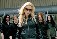Angela Gossow niega regreso a Arch Enemy tras misterioso adelanto en redes Arch Enemy 2012 1021x575