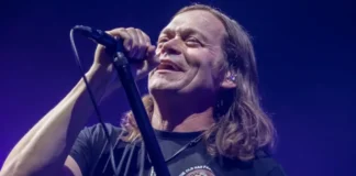 Brad Arnold 3 Doors Down Lead Singer Has Died