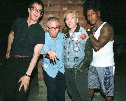 DeadKennedys 09 495x400