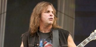 Ross The Boss Friedman Little Stevens Underground Garage Festival 020926 ea24036b79b24913b0ba5e8f66309b7f